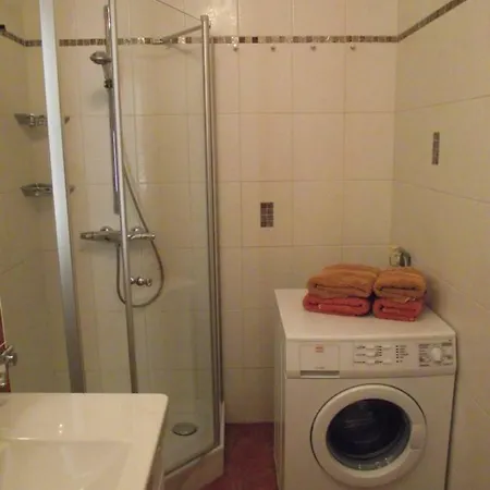 Apartment Morkie Oko 77d